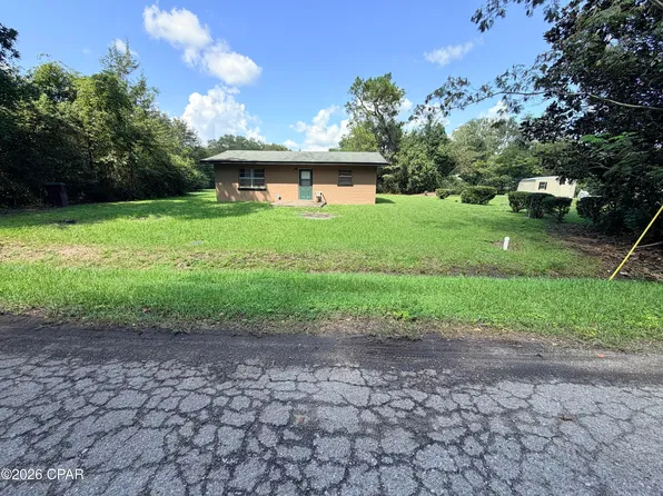 1184 Farmer Rd, Chipley, FL 32428
