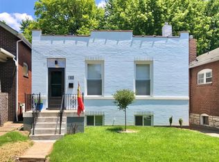 4745 Rosa Ave, Saint Louis, MO 63116