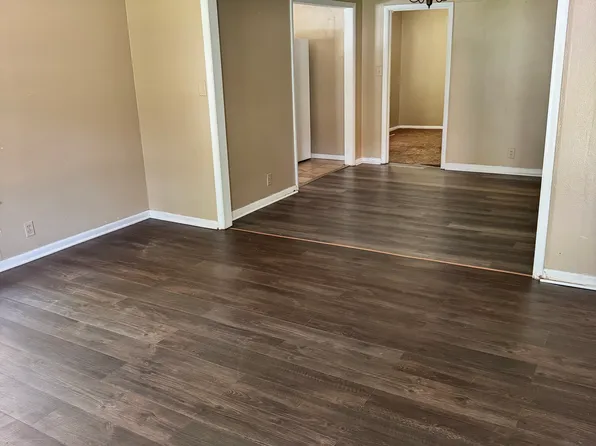 1701 Monta Ave, Muskogee, OK 74403