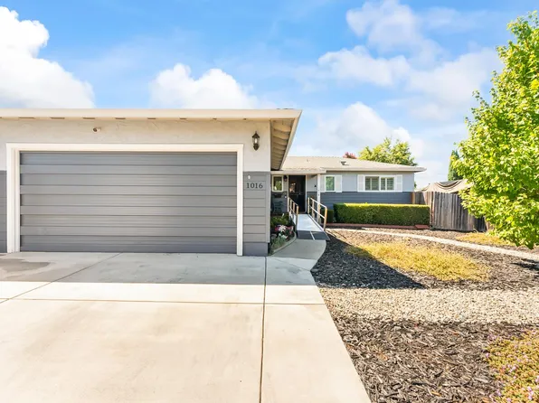 1016 Colnar St, Roseville, CA 95678