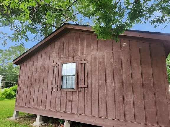 2nd image of 11117 Martin Rd