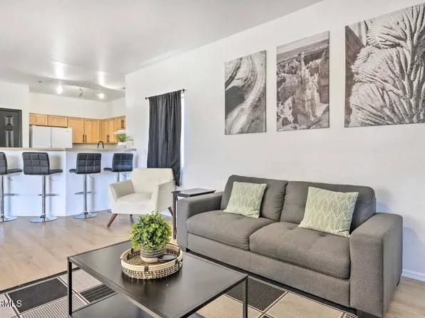525 N MILLER Road #216, Scottsdale, AZ 85257