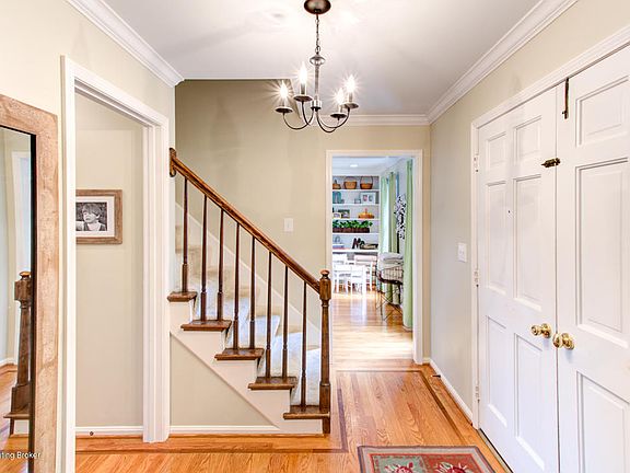 3rd image of 501 Cheskirk Pl