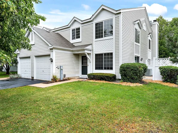 427 Monmouth Ct, Aurora, IL 60504