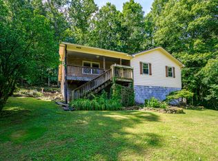 614 Bradley Ave, La Fayette, GA 30728