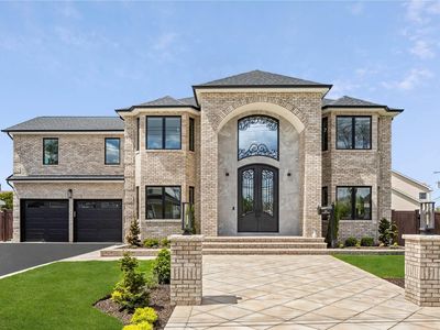 195 N Herman Avenue, Bethpage, NY, 11714