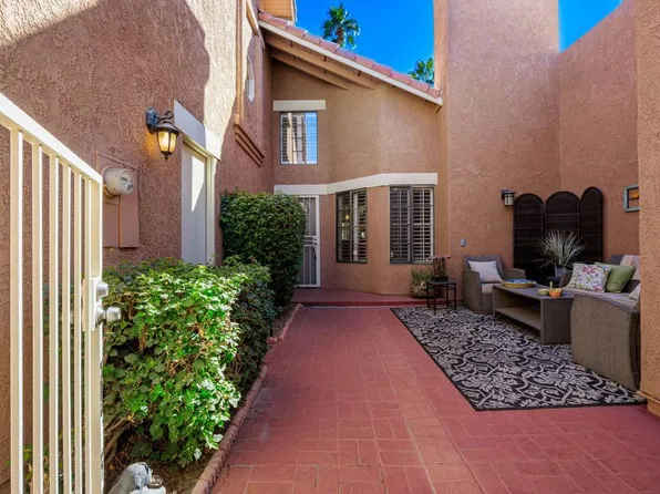 42242 Omar Pl, Palm Desert, CA 92211