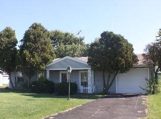 1504 Marigold Dr, Joliet, IL 60433