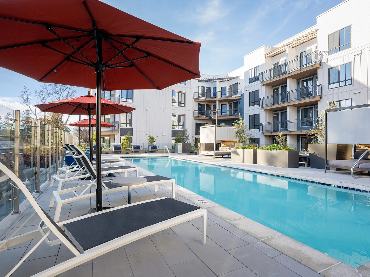 Alwell Apartments — Photo 2