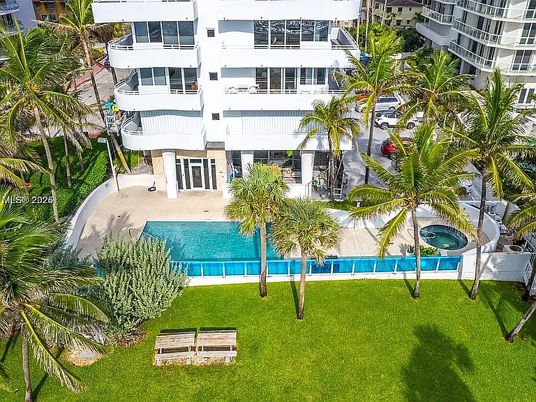 8911 Collins Ave #203 — Photo 6