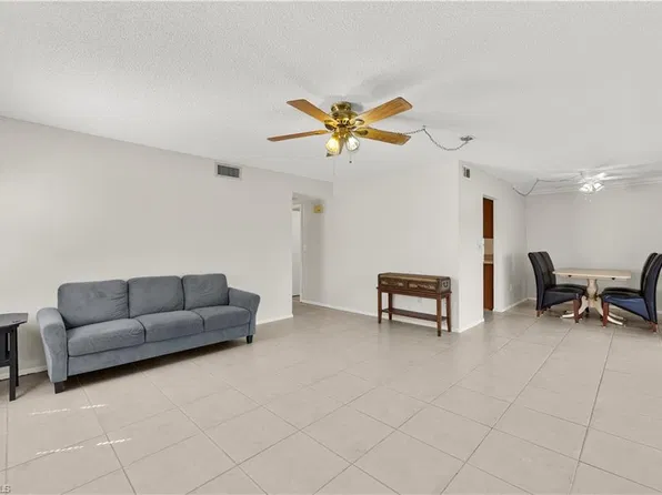 1400 Pompei LN #1, NAPLES, FL 34103