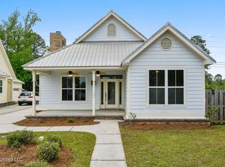 13259 River Bluff Dr, Diberville, MS 39540