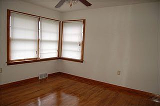 2nd image of 316 S 30th 1/2 St
