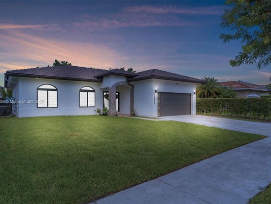16051 SW 138th Ter, Miami, FL 33196