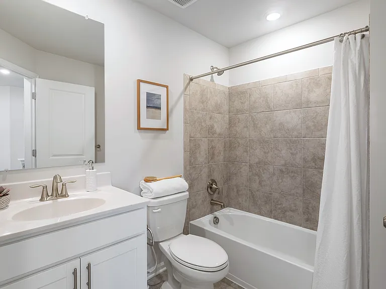 Highlands EVOLV Rental Townhomes — Photo 19