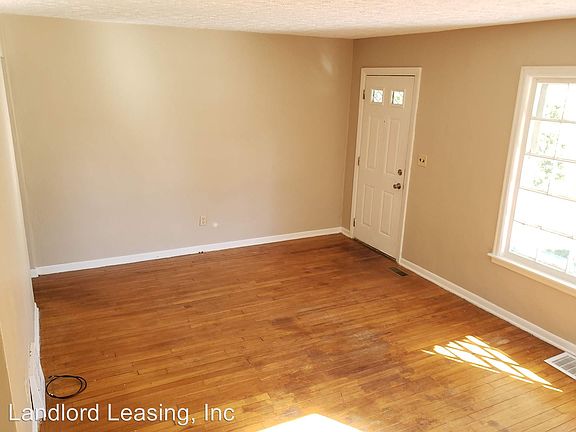 3rd image of 1414 W 12th St