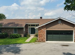 22 Quarry Rd, Sussex, NJ 07461