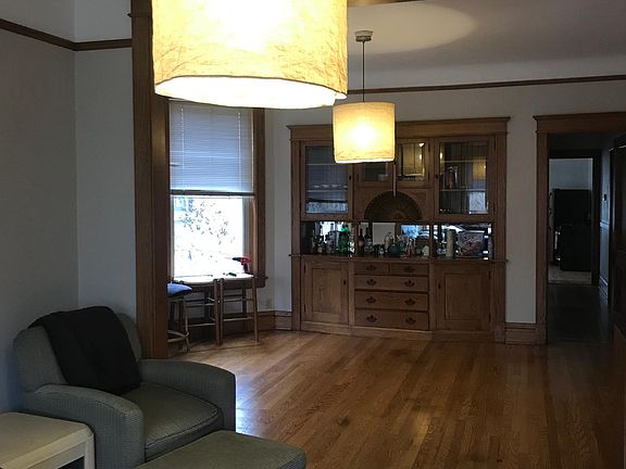 4th image of 3444 N Janssen Ave APT 2