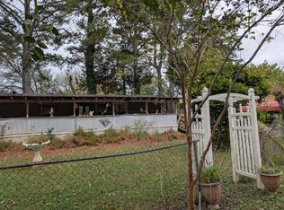 90 Hickory St, Saint Joseph, TN 38481