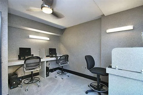 Calvert House Business Center