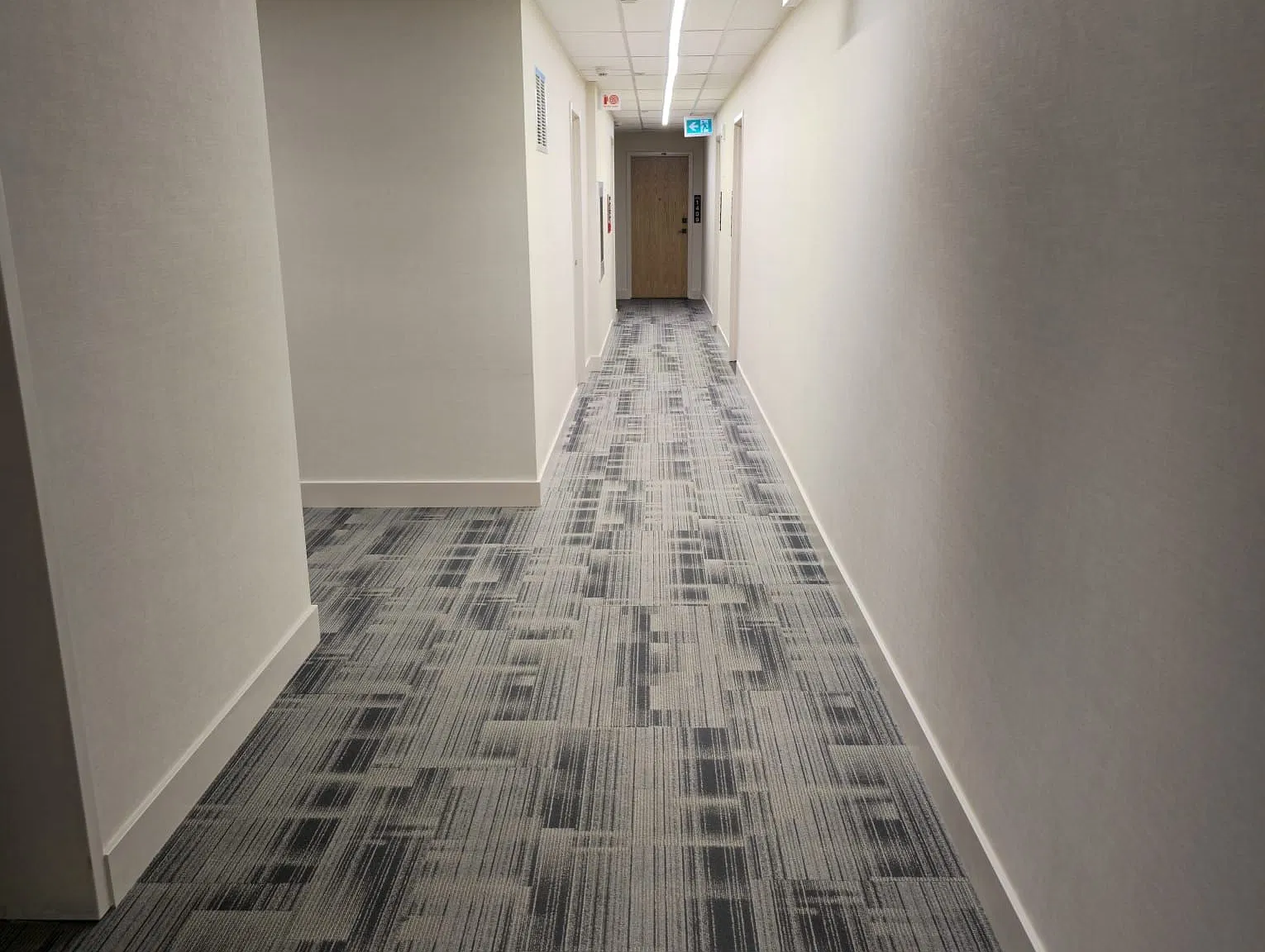 2 bed, $1,400 — Photo 2