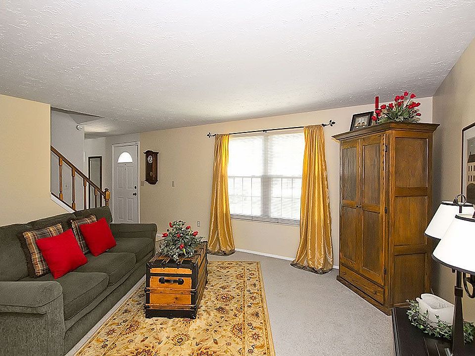 2nd image of 4646 Elder Cir