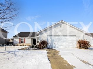 314 Brixton Woods Dr W, Pittsboro, IN