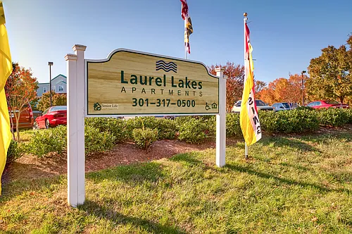 Laurel Lakes Photo 1