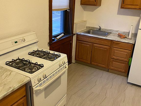 4th image of 3740 Hydraulic Ave #2F