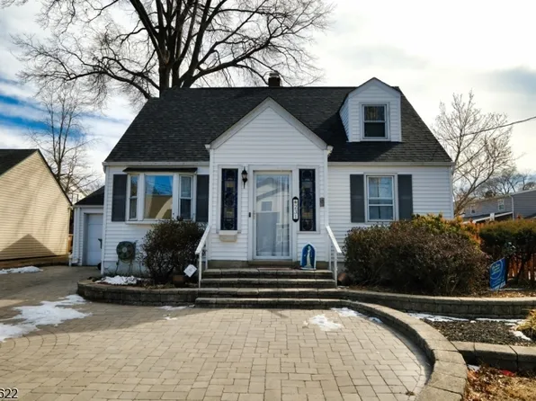 231 Hillside Rd, Linden City, NJ 07036