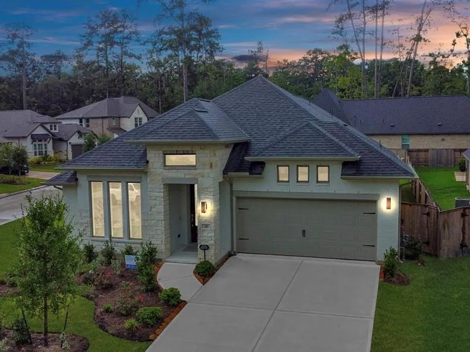 210 W Netleaf Ct