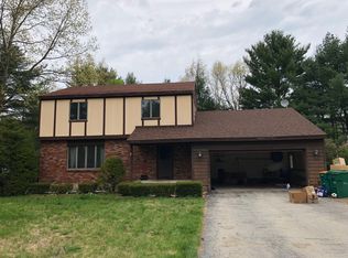 21 Heinrick St, Queensbury, NY 12804