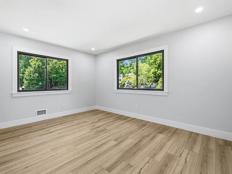 7 Brookdell Dr — Photo 17