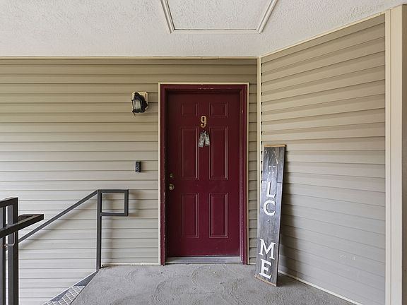 3rd image of 3445 E Ridge Route Rd APT 9