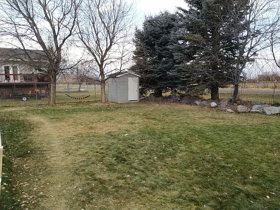 2nd image of 713 Laleene Dr