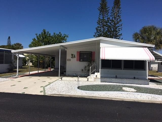 1st image of 427 Cervina Dr