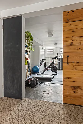 Sold by Compass | media 18