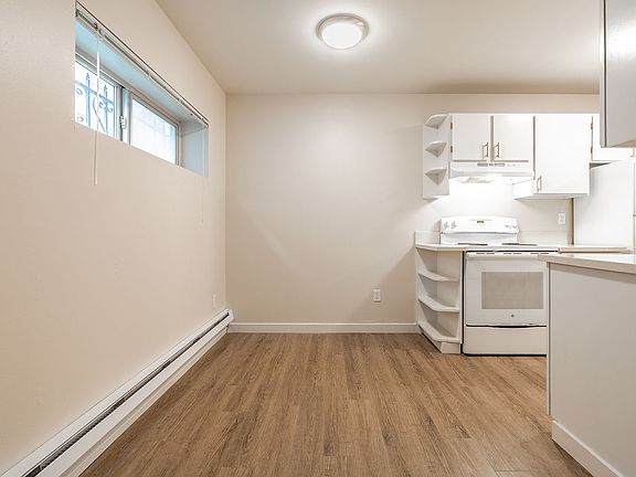 4th image of 533 Harvard Ave E #1-107