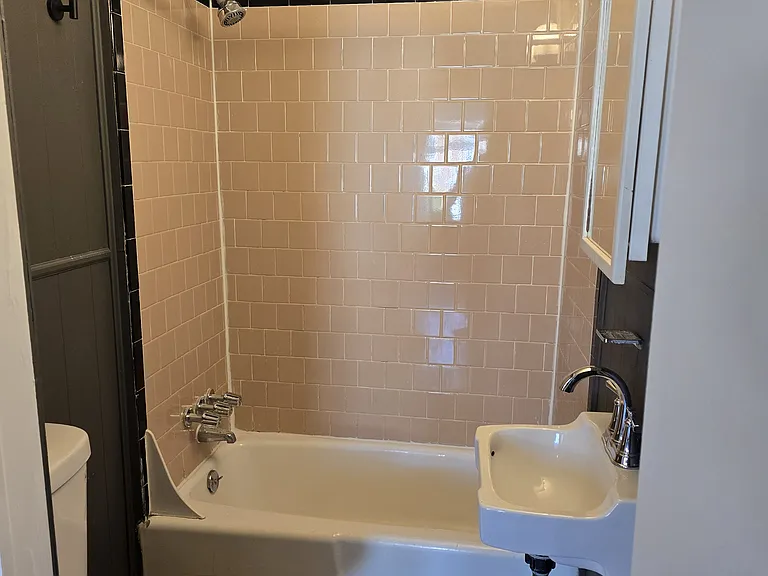 2815 N Calvert St #3A — Photo 7