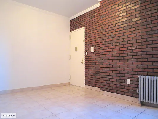 Rented by Native Real Estate LLC | media 20