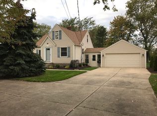 3702 W Pleasant Valley Rd, Parma, OH 44134
