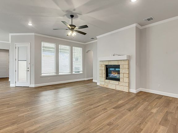 4th image of 205 Peregrine Hill Cir