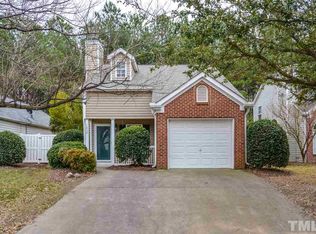 1424 Beacon Village Dr, Raleigh, NC 27604