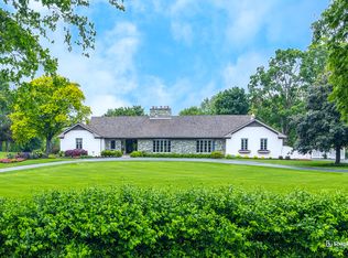 404 Caesar Dr, Barrington, IL 60010