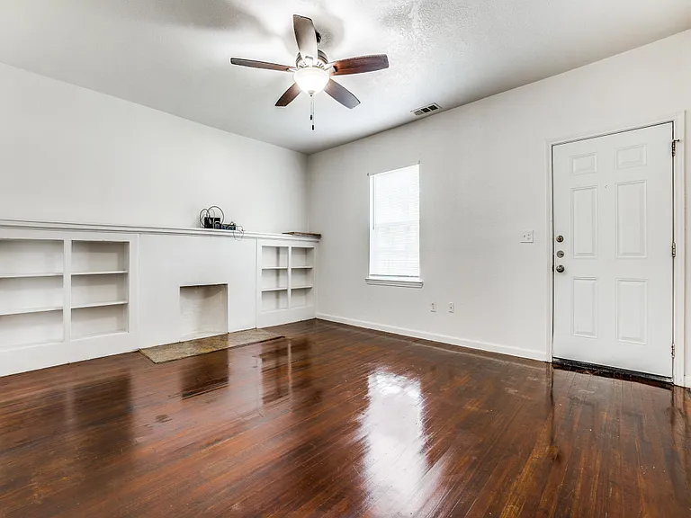1628 Poplar St — Photo 12