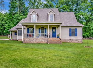 80 Latimer Cemetery Ln, Waverly, TN 37185