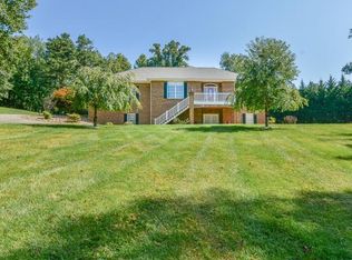 104 Pine Ridge Cir, Unicoi, TN 37692