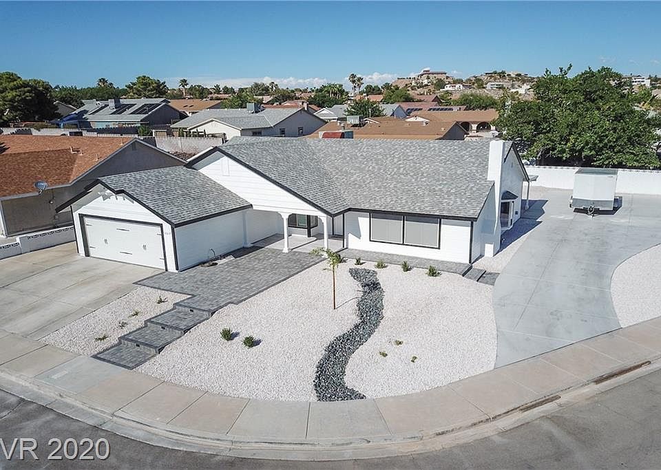 1st image of 1517 Christina Dr