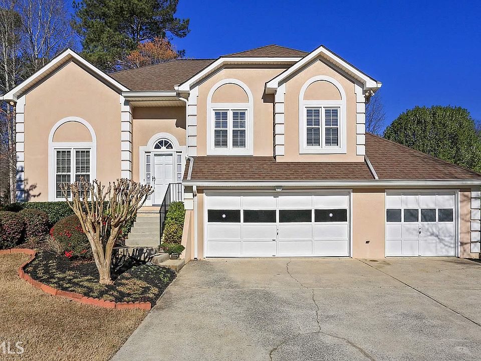 2nd image of 566 Briarmeade Dr