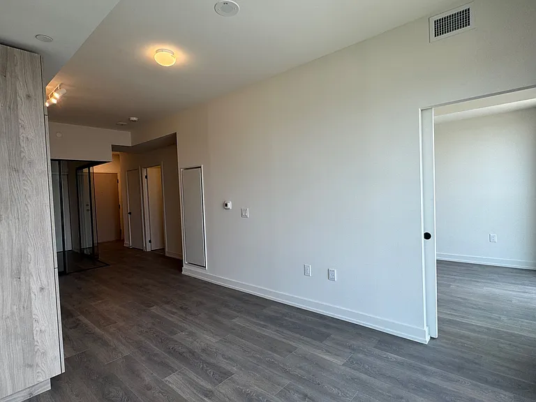 181 Sterling Rd #1212 — Photo 11